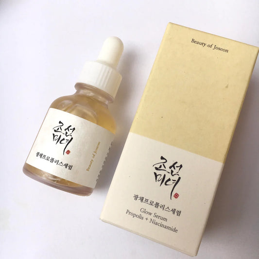 BEAUTY OF JOSEON. Glow Serum Propolis and Niacinamide.