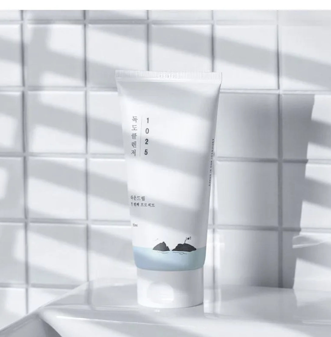 ROUND LAB - 1025 Dokdo Cleanser.